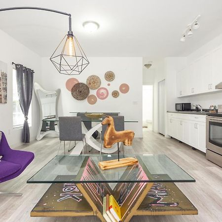 Home Midtown Miami - Wynwood Area With Backyard - Art District Near To Beach Bagian luar foto