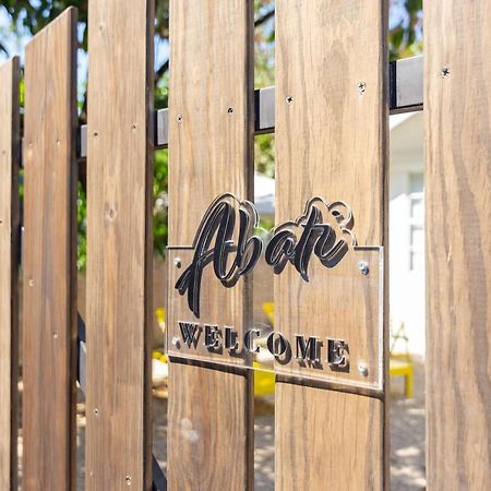 Home Midtown Miami - Wynwood Area With Backyard - Art District Near To Beach Bagian luar foto
