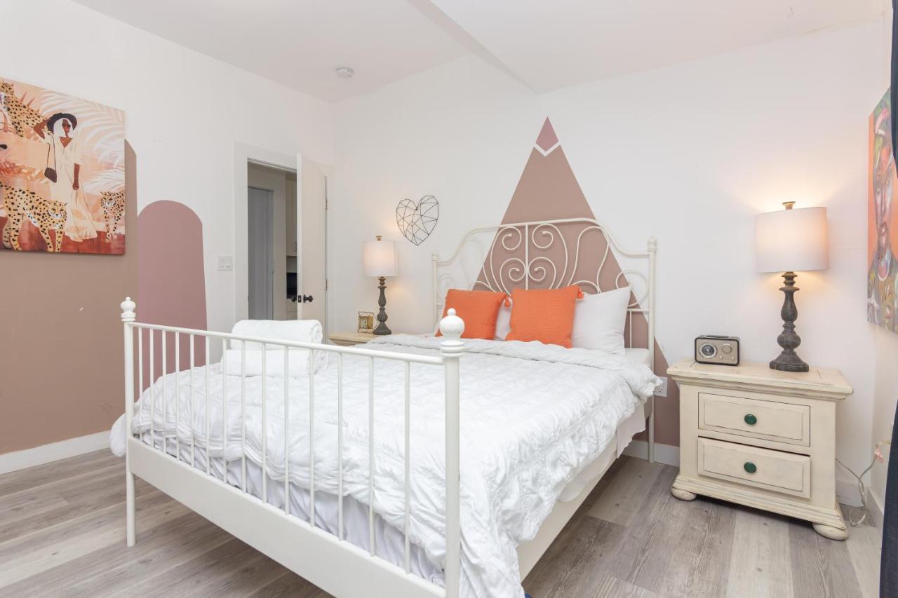 Home Midtown Miami - Wynwood Area With Backyard - Art District Near To Beach Bagian luar foto