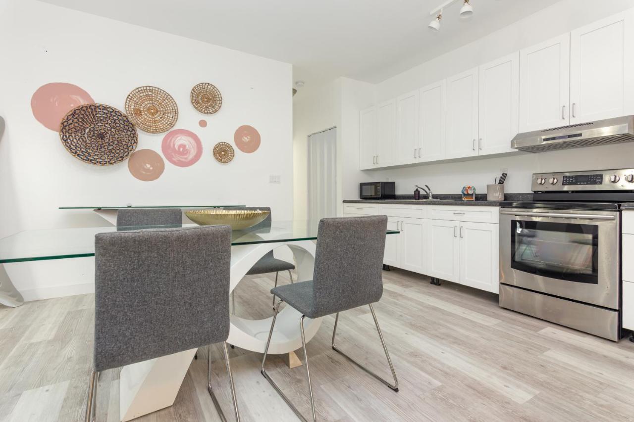Home Midtown Miami - Wynwood Area With Backyard - Art District Near To Beach Bagian luar foto
